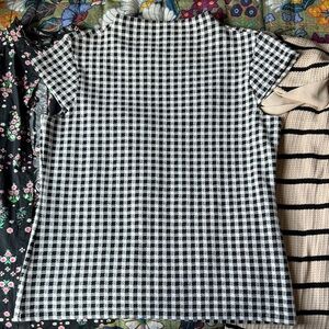 Ann Taylor Black & White Gingham Short Sleeve Tee